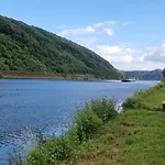 Korneli 宾馆 *
