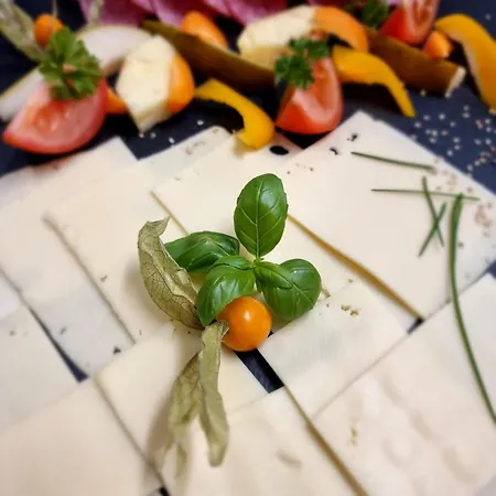 Korneli * Санкт-Альдегунд